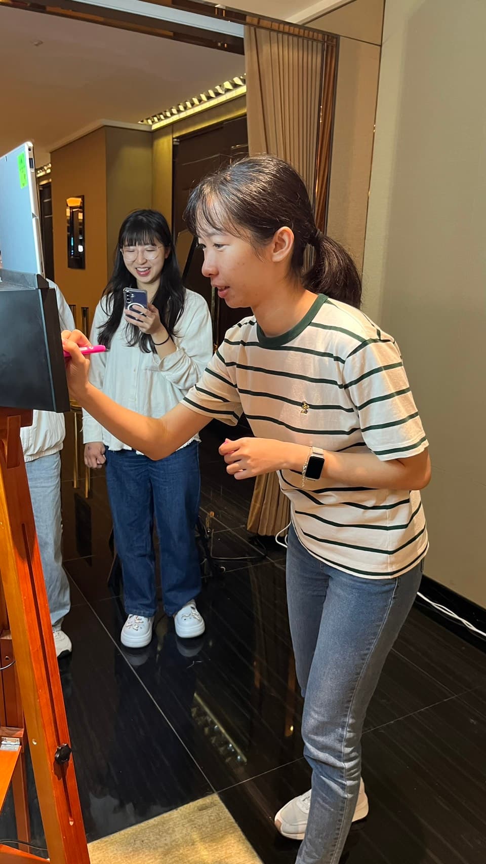 聯發科 ISD「領航多元 聲動未來」— 700 位同仁，在鏡頭上簽下自己的名字
