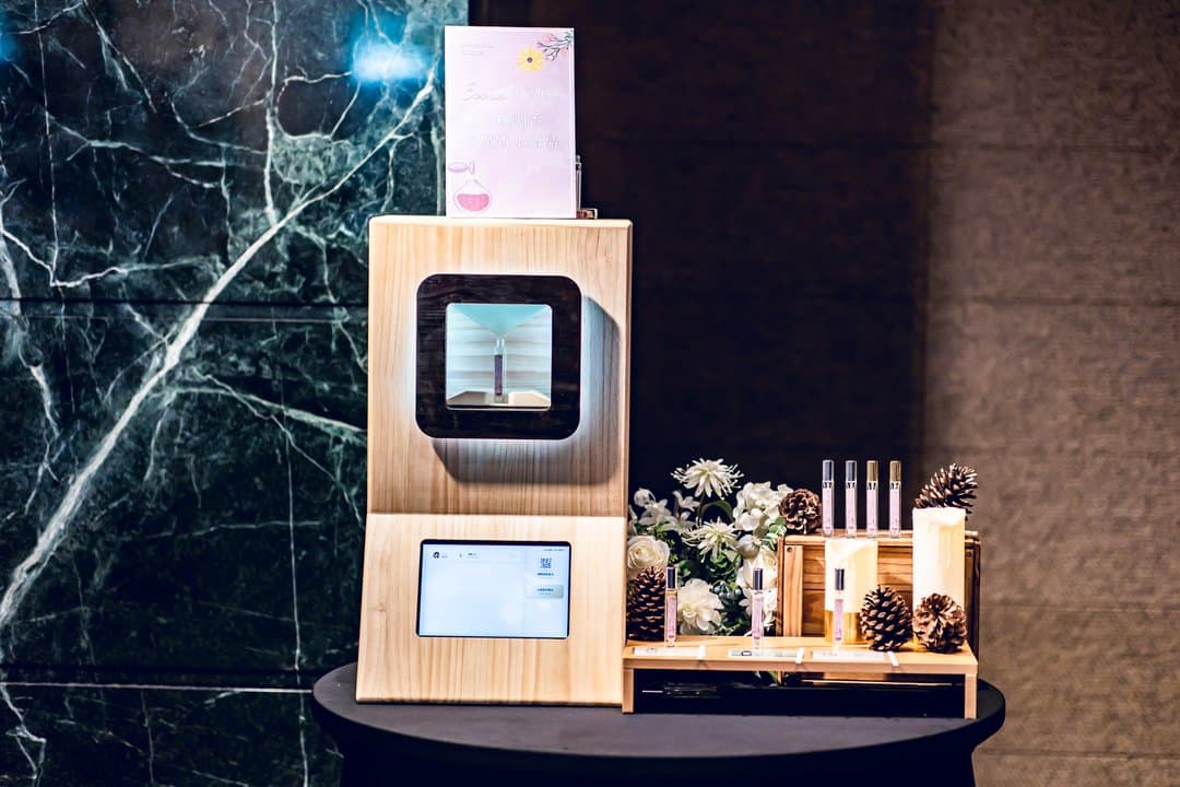 Automated Perfume Blending