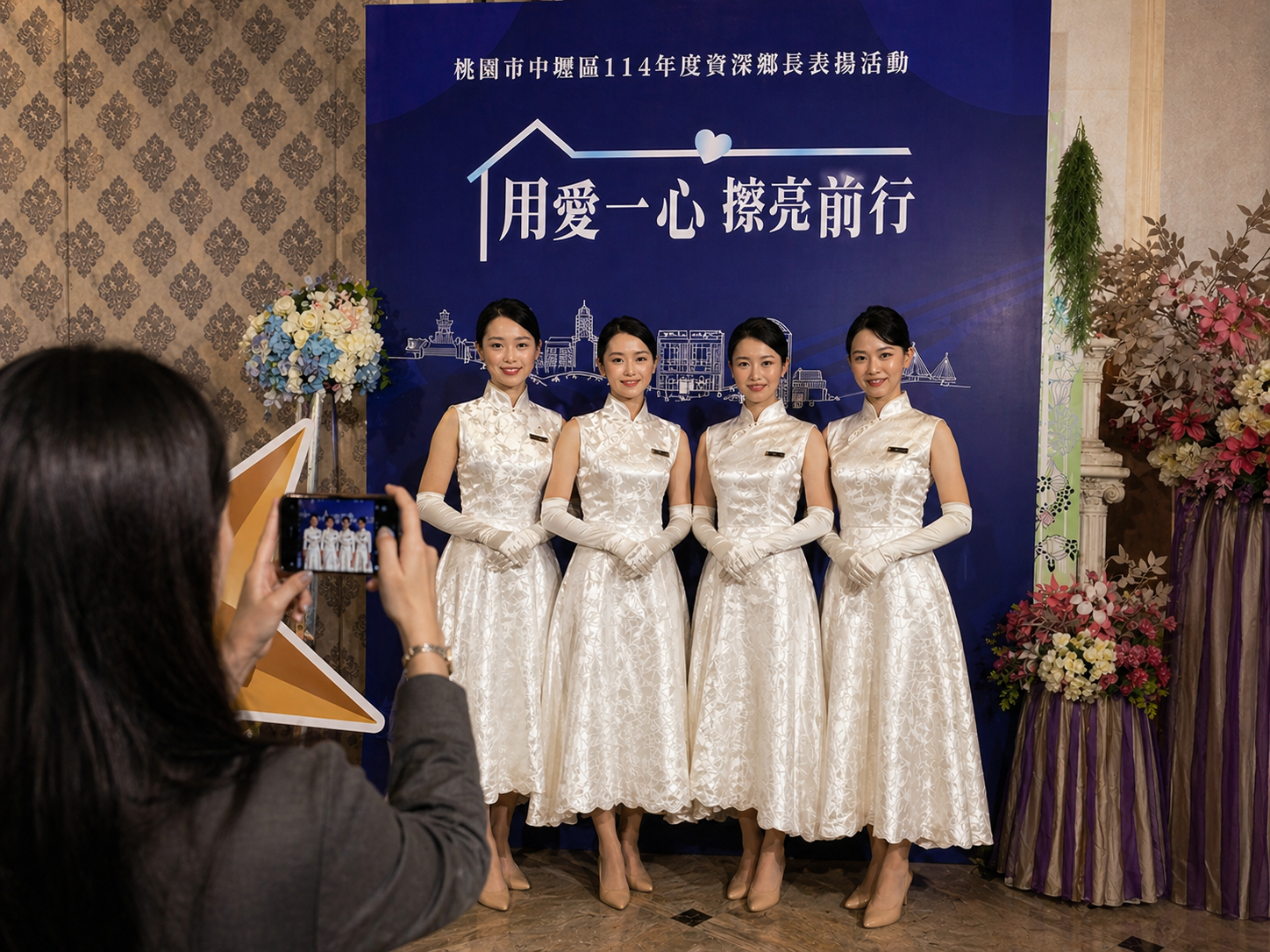 每支手機，都是拍貼機