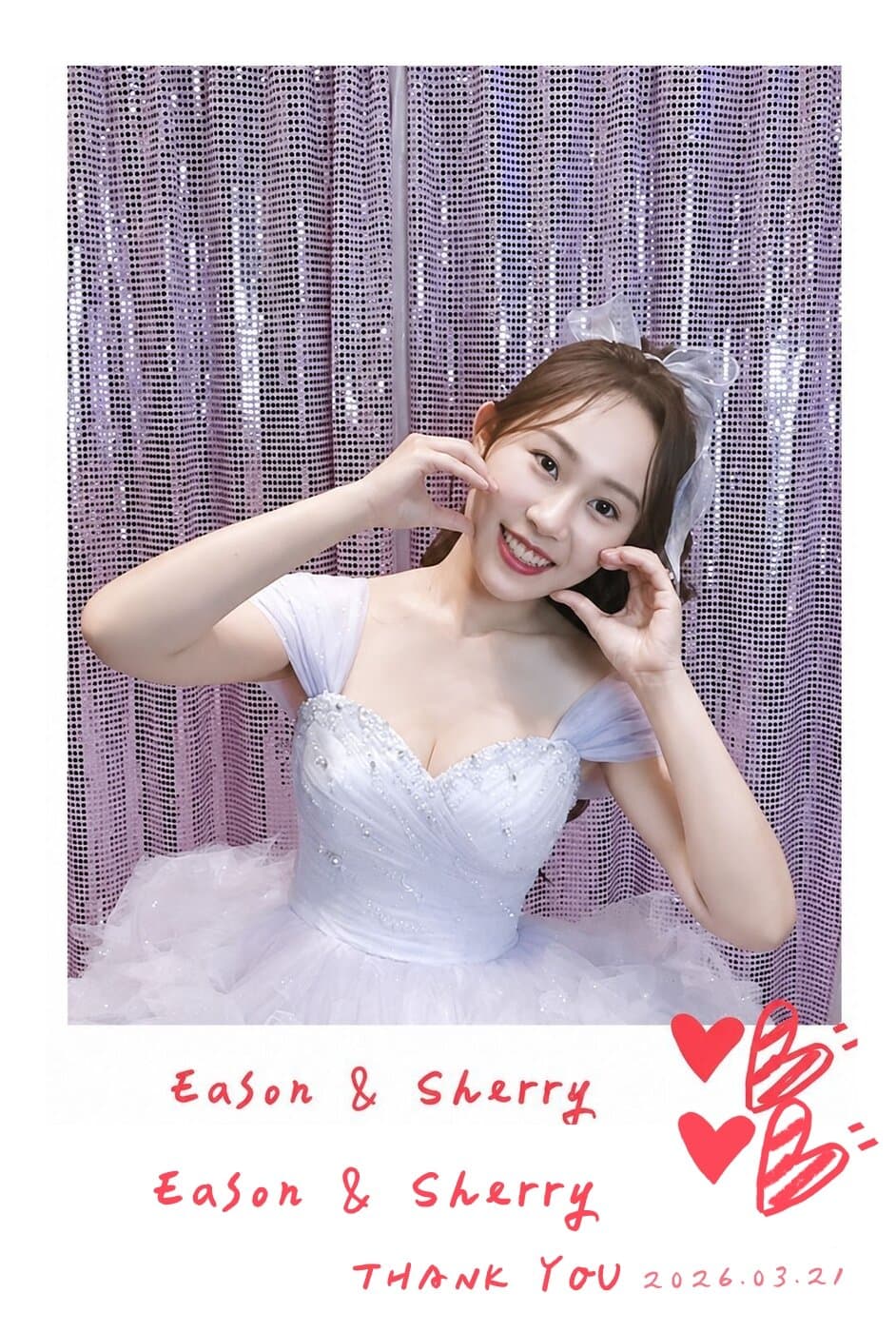 新娘雪莉的婚禮拍貼成品，印有 Eason & Sherry 與婚期