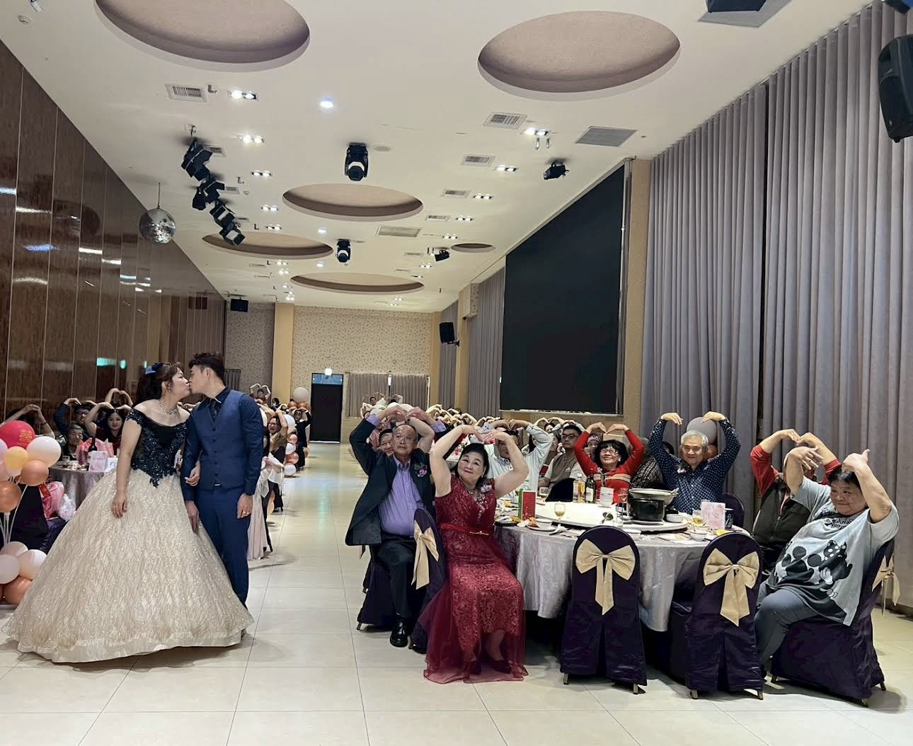 10C92459-9A1D-4CD2-9F3D-108E87E51472