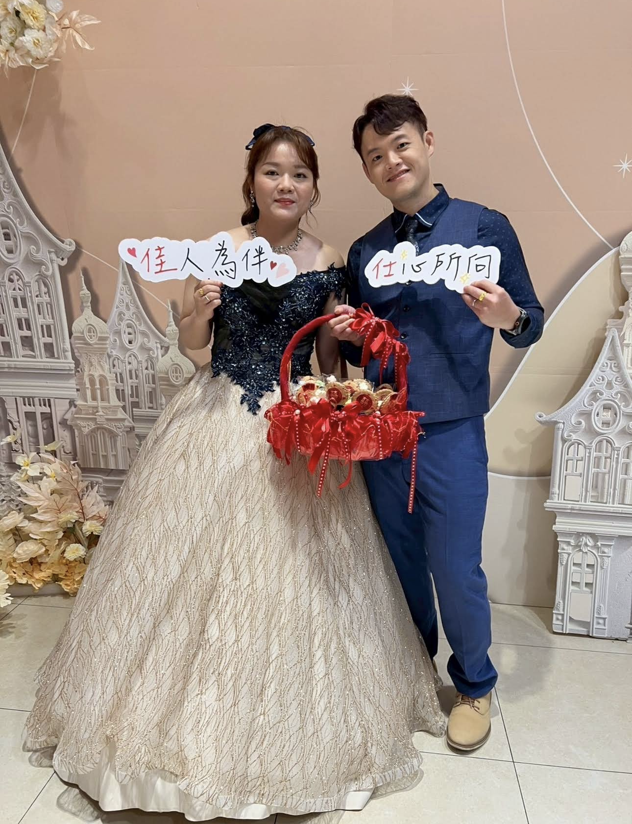 F780CC1E-6297-429A-A819-12D51437E8E4