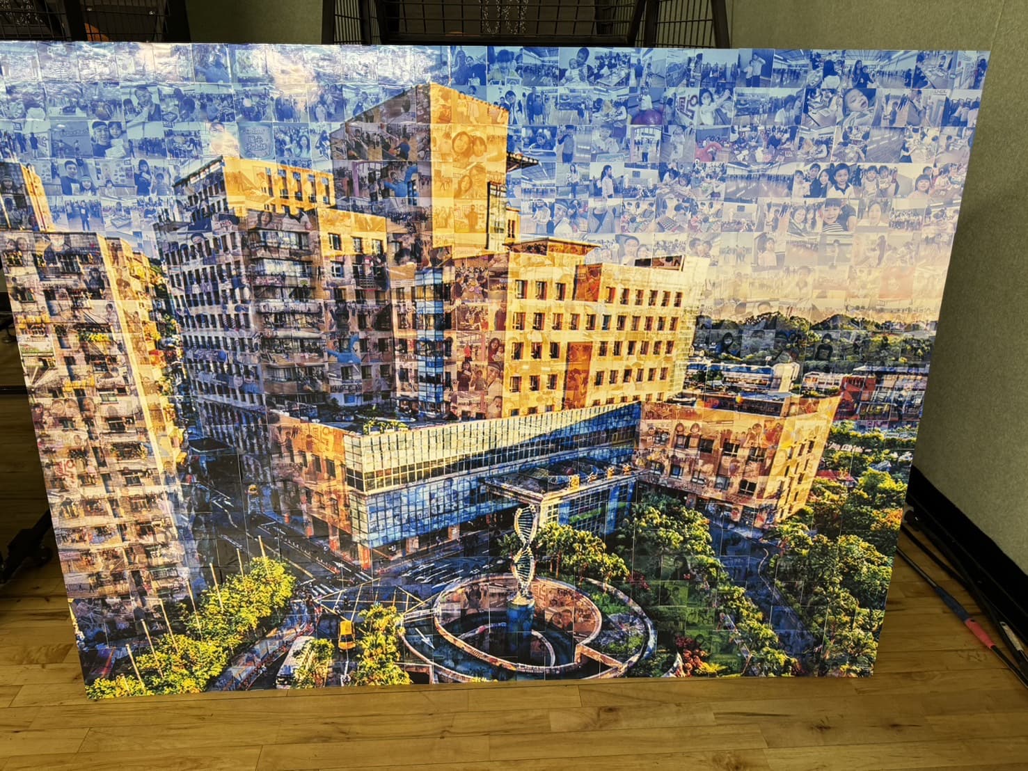 It's a Check-in Wall, and a Collective Creation of Art